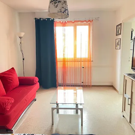 Waooo Flat Tra Francia & Svizzera